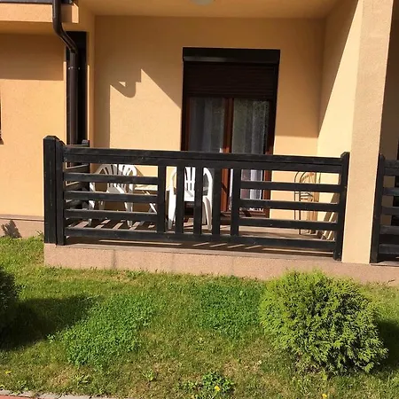 公寓 Lenka 兹拉蒂博尔